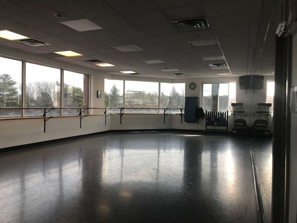 Ballroom Harmony | 340 Wheatley Plaza, 340 Wheatley Plaza, Greenvale, NY 11548, USA | Phone: (516) 340-0216