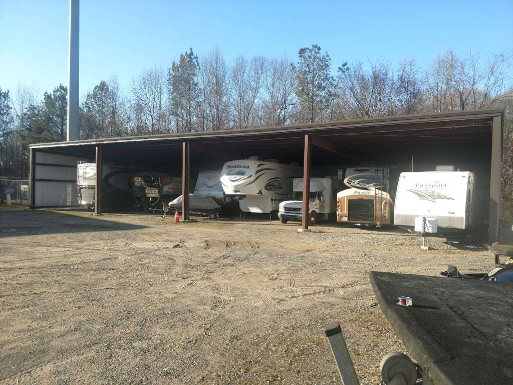 RV and BOAT STORAGE of Lake Norman | 11235 Sam Furr Rd, Huntersville, NC 28078, USA | Phone: (704) 948-1933