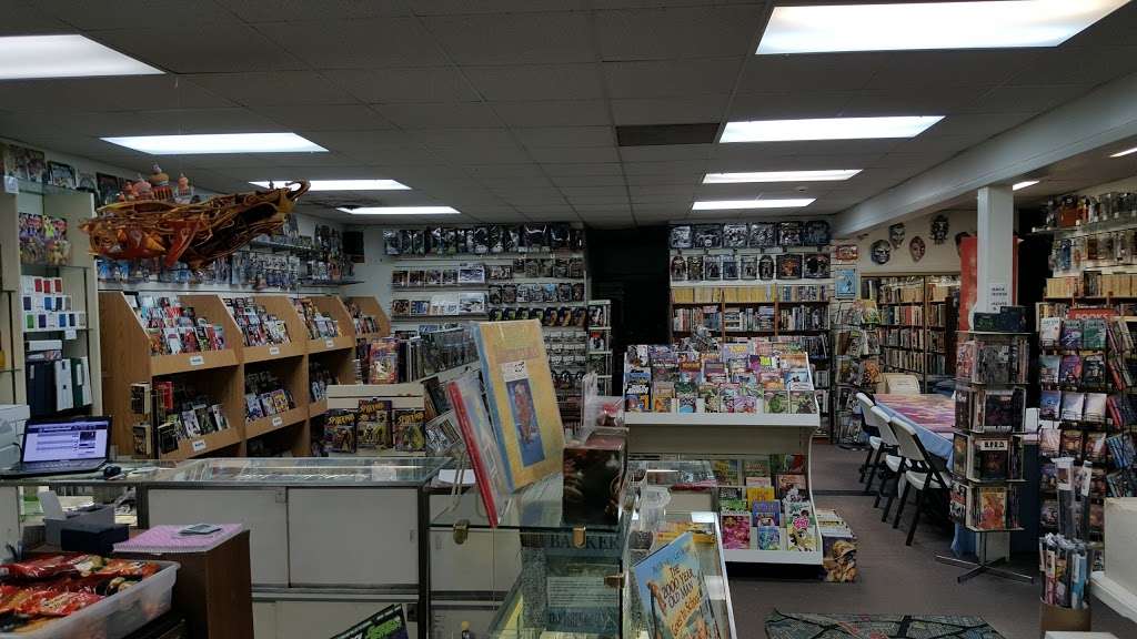 A to Z Comics | 1300 US-40, Blue Springs, MO 64015, USA | Phone: (816) 224-0505