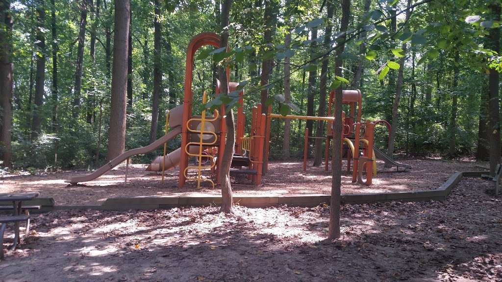 North Chevy Chase Local Park | 4105 Jones Bridge Rd, Chevy Chase, MD 20815, USA | Phone: (301) 650-2630
