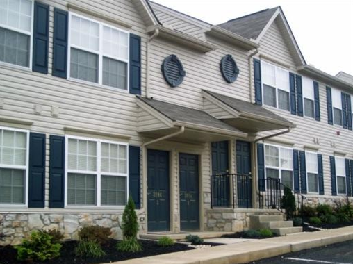 Hawthorne Gardens | 99 Dickens Dr, Lancaster, PA 17603, USA | Phone: (717) 435-8115