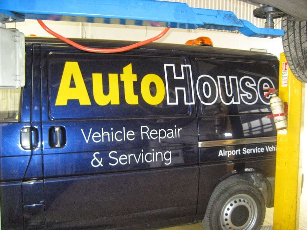 Autohouse [Independent Vehicle Repairer] | Units 1-3-6 Hatfield Park, Bush End, Takeley CM22 6NG, UK | Phone: 01279 870312