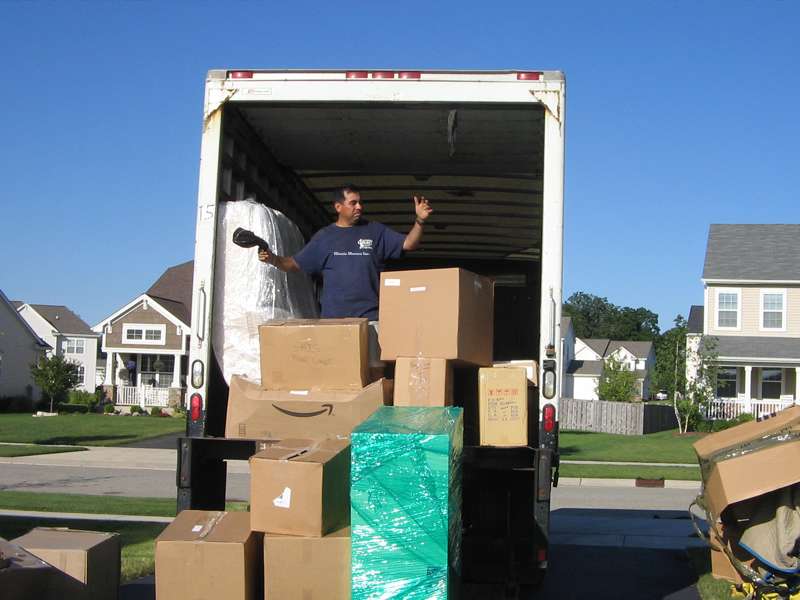 Illinois Movers Inc | 8170 McCormick Blvd #225, Skokie, IL 60076, USA | Phone: (847) 983-4437