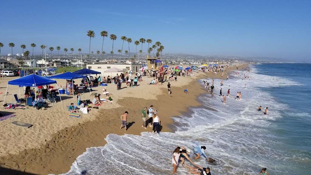 Balboa Municipal Lot | 701 E Oceanfront, Newport Beach, CA 92661, USA | Phone: (949) 644-3390