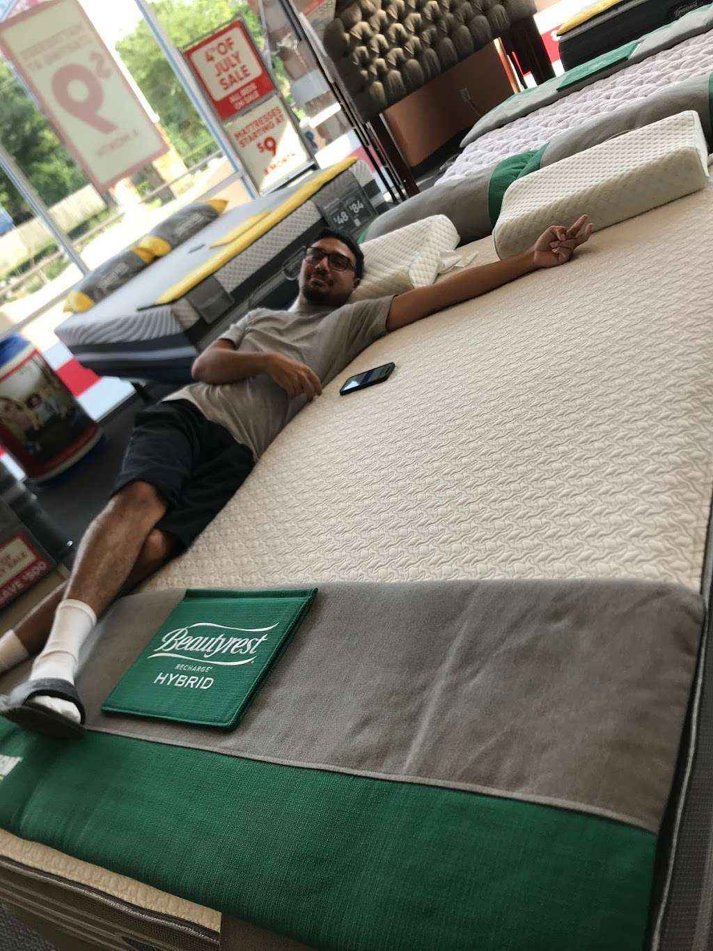 Mattress Firm Northshore | 5810 E West Sam Houston Pkwy N Ste A, Houston, TX 77049, USA | Phone: (281) 454-7400