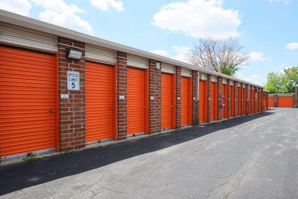 Public Storage | 10024 S Harlem Ave, Bridgeview, IL 60455, USA | Phone: (708) 897-2379