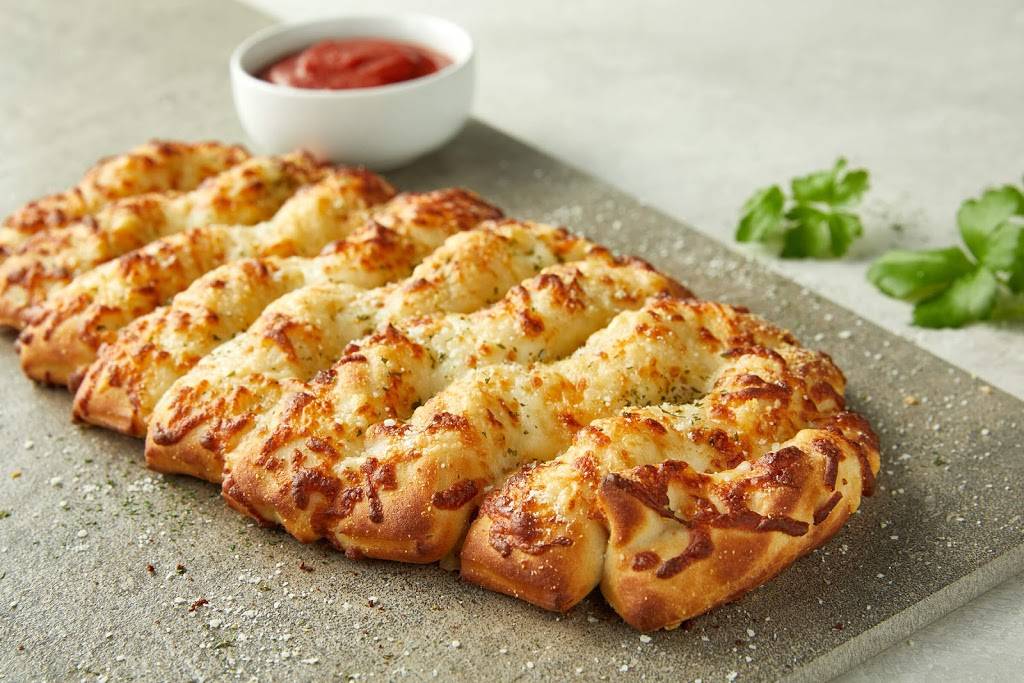 Donatos Pizza | 4515 Kenny Rd, Columbus, OH 43220, USA | Phone: (614) 459-9523