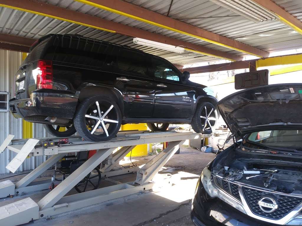 DUNAMIS TIRE SHOP | 8324 W Montgomery Rd, Houston, TX 77088 | Phone: (346) 400-7387