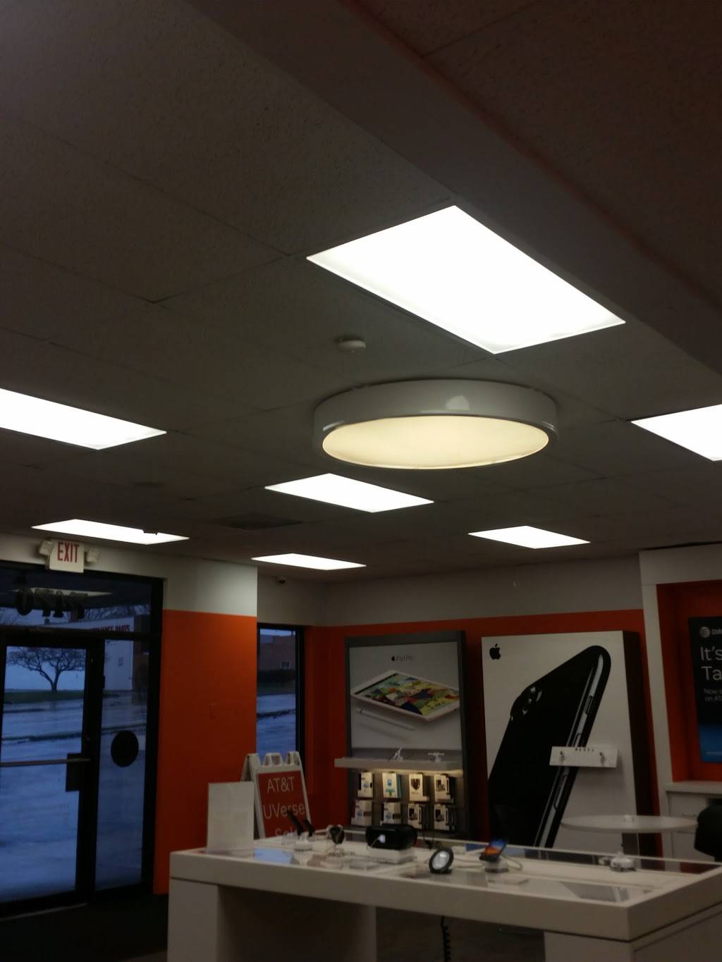 AT&T Store | 7470 Brookpark Rd, Brooklyn, OH 44144, USA | Phone: (216) 502-3940