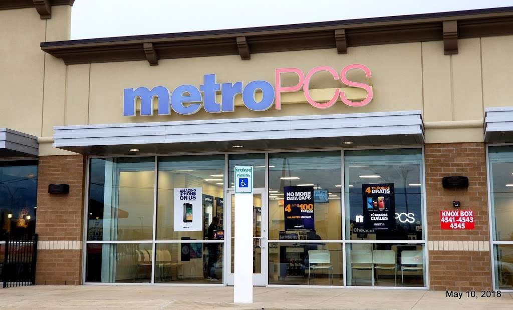 Metro by T-Mobile | 4543 E Sam Houston Pkwy S, Pasadena, TX 77505, USA | Phone: (281) 668-8631