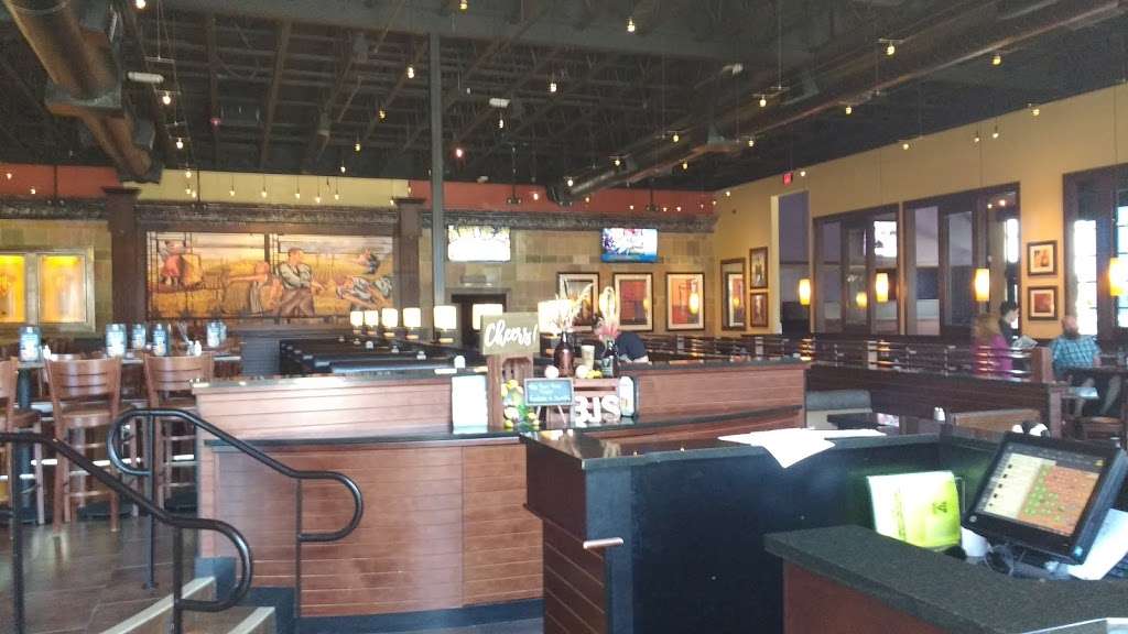 BJs Restaurant & Brewhouse | 13930 Promenade Commons St, Gainesville, VA 20155 | Phone: (571) 222-6950