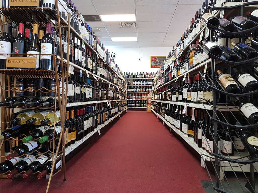 K C Liquor | 13020 Kansas Ave, Bonner Springs, KS 66012, USA | Phone: (913) 441-8423