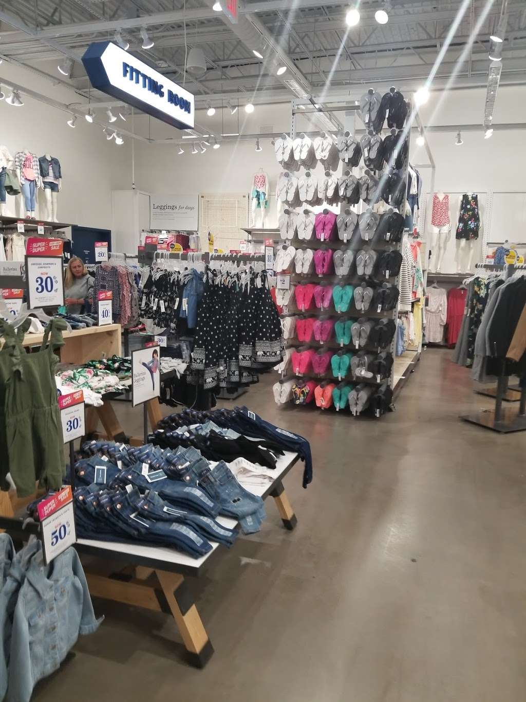 Old Navy Outlet | 12741 Ocean Gateway SUITE 605, Ocean City, MD 21842, USA | Phone: (410) 213-8501