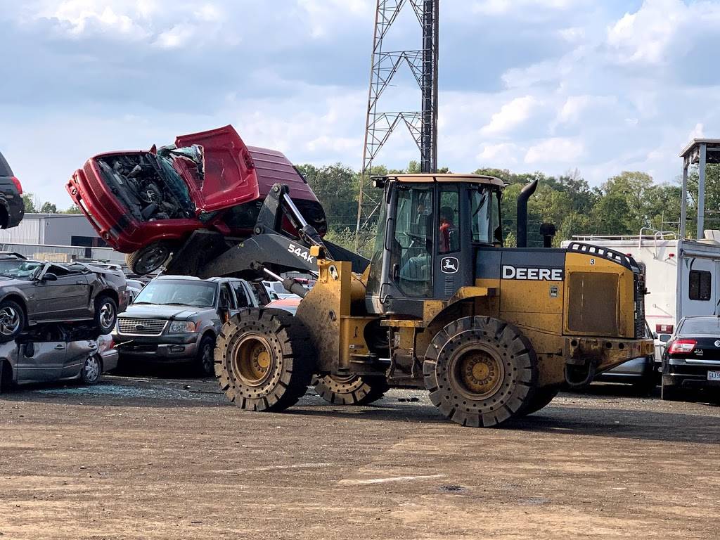 Alex Auto Mechanic and Muffler Shop in 2321 Morse Rd, Columbus, OH 43229, USA