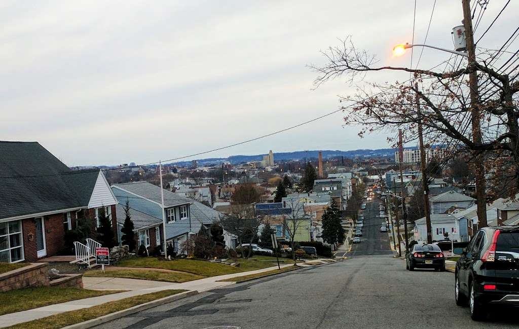 Mount Pleasant Playground | Wallington, NJ 07057, USA