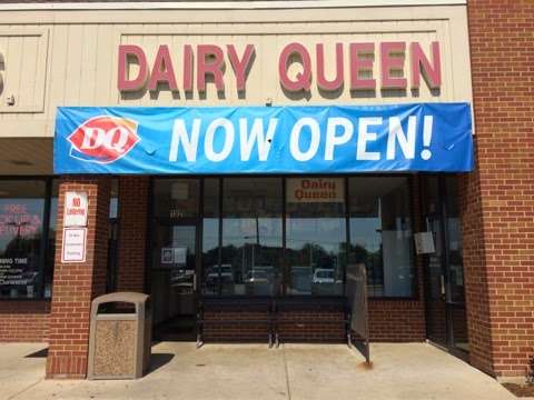 Dairy Queen | Springbrook Center, 2547 Plainfield-Naperville Rd Ste 132, Naperville, IL 60564, USA | Phone: (630) 548-9437