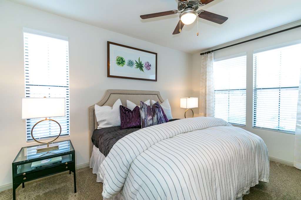 Kingsland West Apartments | 18325 Kingsland Blvd, Houston, TX 77094, USA | Phone: (281) 767-2446