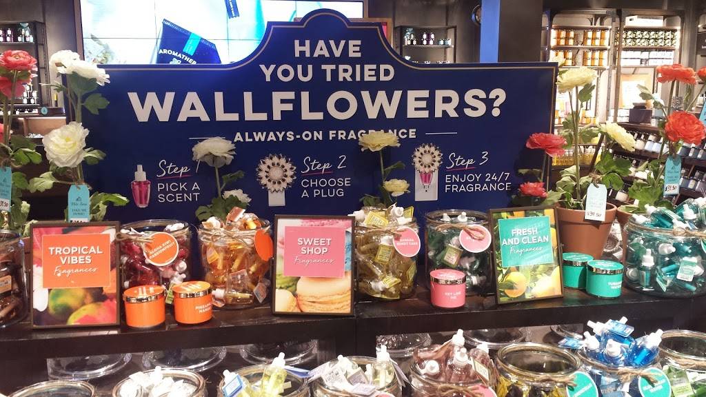 Bath & Body Works | 7021 S Memorial Dr, Tulsa, OK 74133, USA | Phone: (918) 294-3078 Bath & Body Works | 7021 S Memorial Dr, Tulsa, OK 74133, USA | Phone: (918) 294-3078