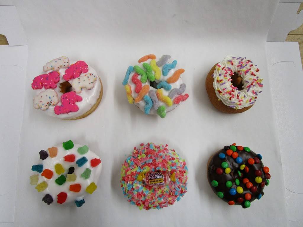 Donut Fantasy | 1731 W Bullard Ave #111, Fresno, CA 93711, USA | Phone: (559) 375-1555