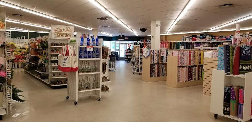 JOANN Fabrics and Crafts | 429 Scranton Carbondale Hwy, Scranton, PA 18508, USA | Phone: (570) 344-5377