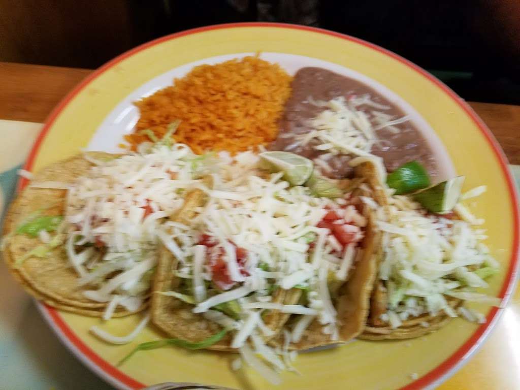 Sol De Mexico | 507 Main St, Mukwonago, WI 53149 | Phone: (262) 363-1564