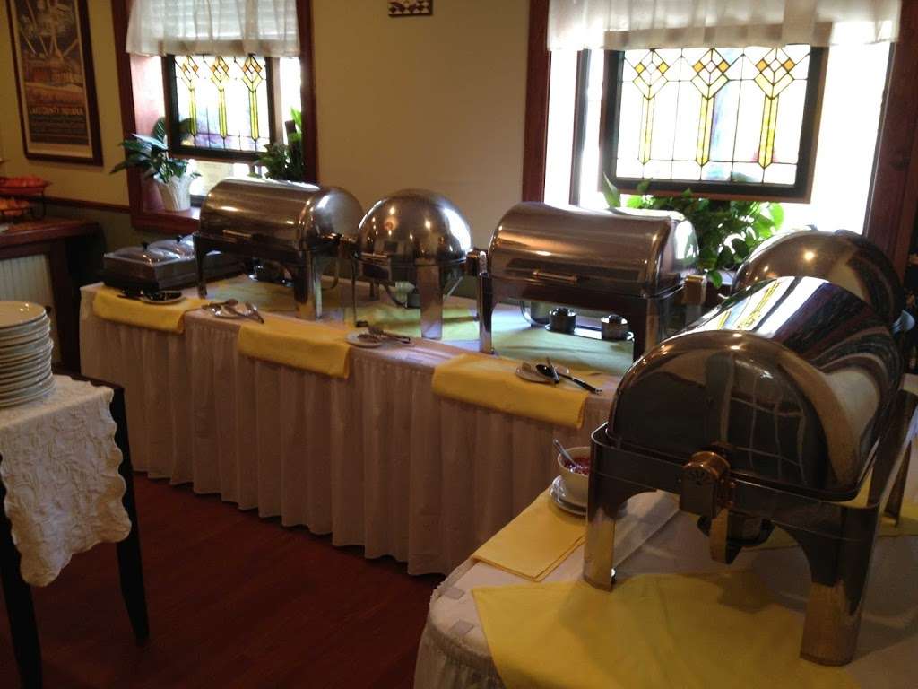 Comforts Catering | 9585 Industrial Dr, St John, IN 46373 | Phone: (219) 365-6506