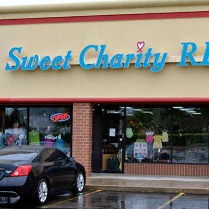 Sweet Charity Resale | 3450 Montgomery Rd #11, Aurora, IL 60504 | Phone: (630) 820-0447