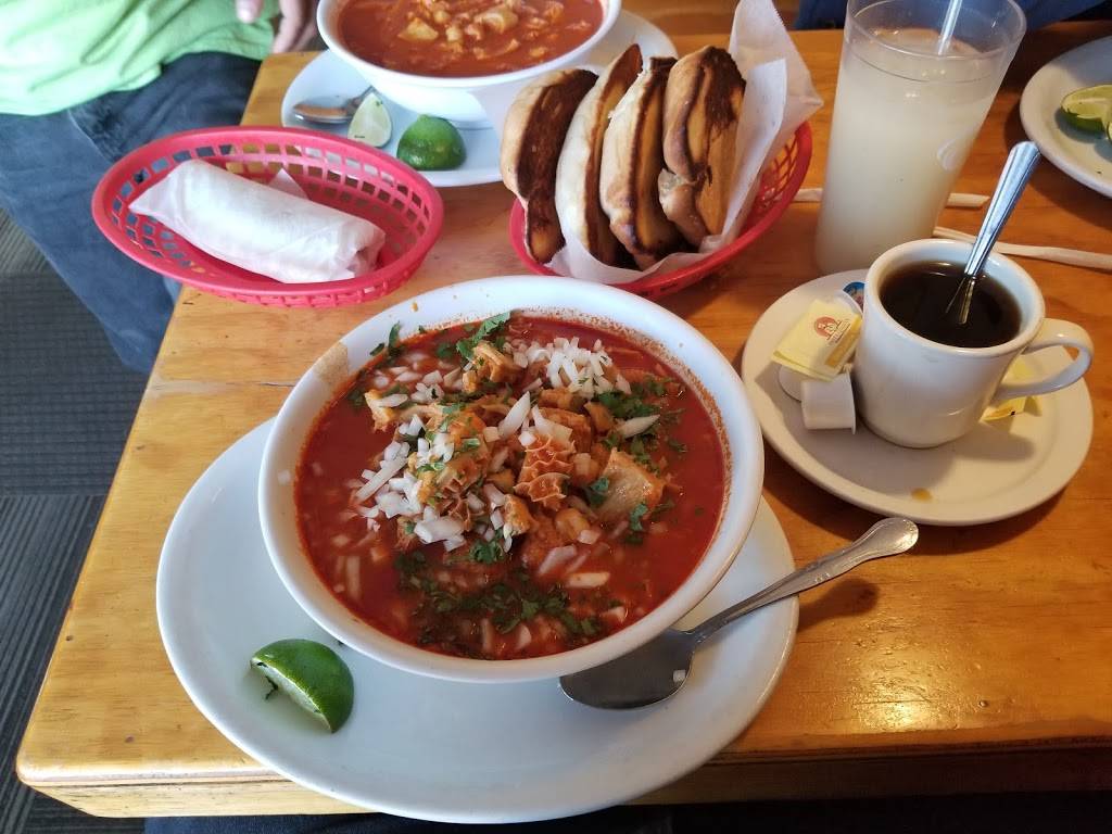 El Valle Mexican Restaurant | 2925 W 38th Ave, Denver, CO 80211, USA | Phone: (303) 975-6456