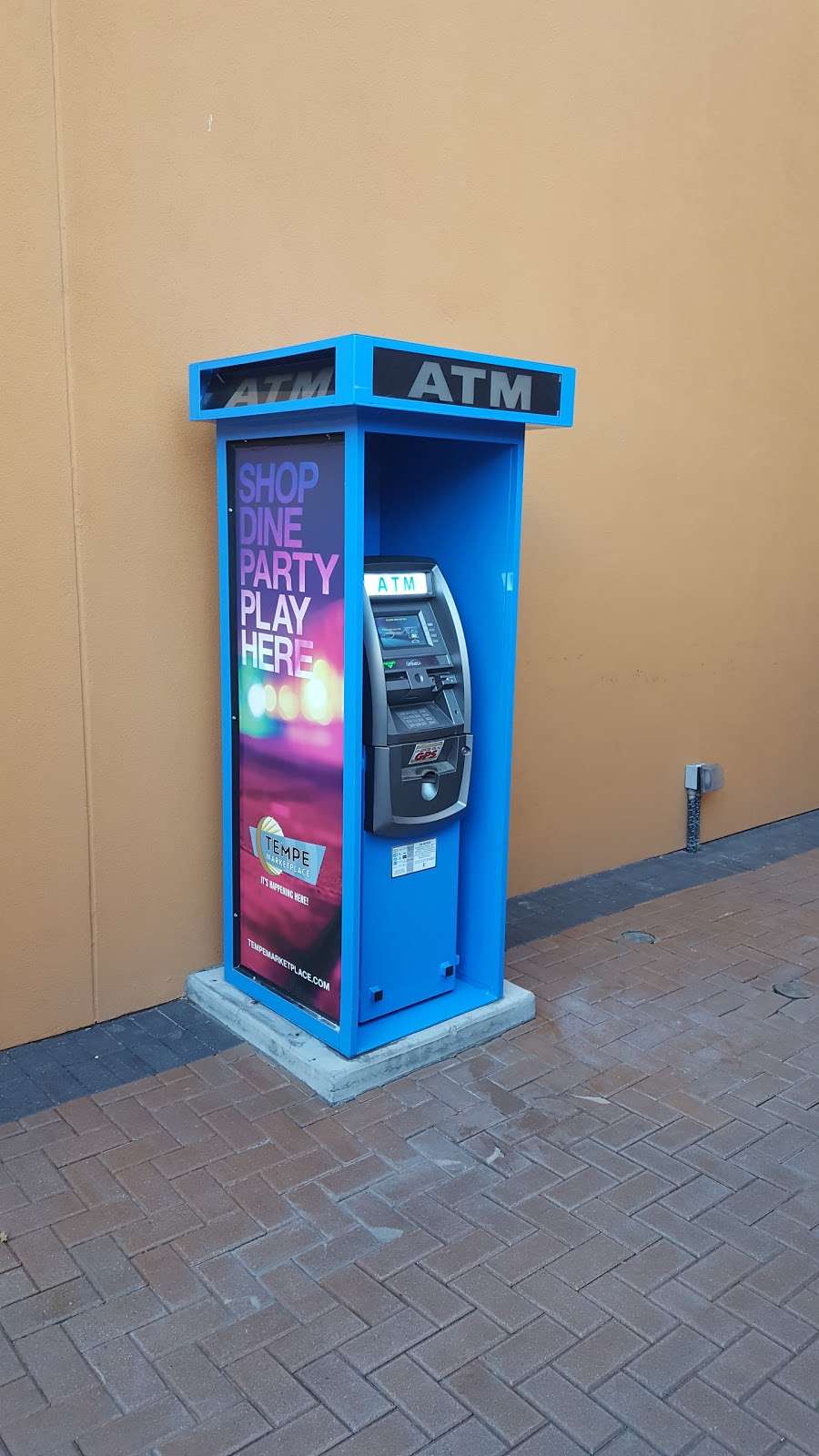 ATM Express | 2000 E Rio Salado Pkwy, Tempe, AZ 85281, USA | Phone: (877) 855-5475