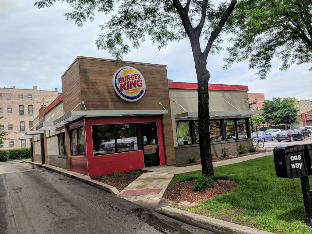 Burger King | 2840 W North Ave, Chicago, IL 60647, USA | Phone: (773) 276-8871
