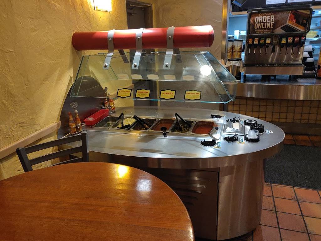 Taco Bueno | 1945 Frankford Rd E, Carrollton, TX 75007, USA | Phone: (972) 394-0287