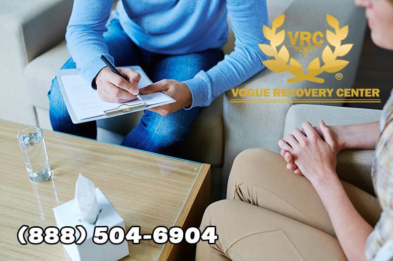 Vogue Recovery Center - Arizona | 4122 N 17th St, Phoenix, AZ 85016 | Phone: (866) 462-8172