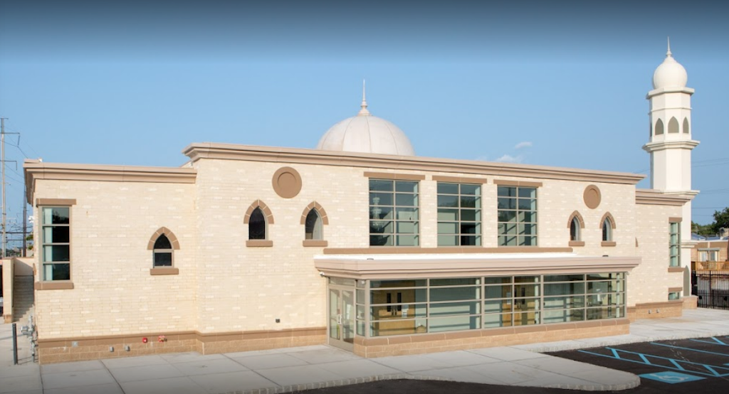 Bait-ul Aafiyat Mosque - Ahmadiyya Muslim Community (Philly Mosq | 1215 W Glenwood Ave, Philadelphia, PA 19133 | Phone: (215) 455-4655