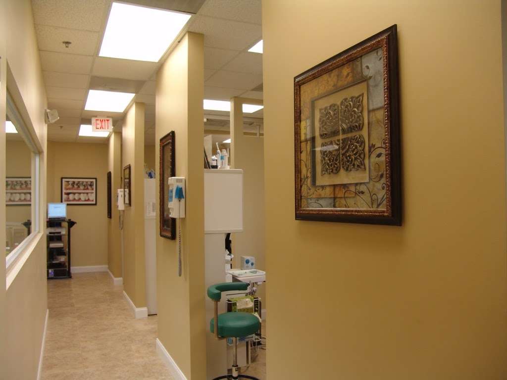 Sand Lake Dental | 7932 Sand Lake Rd #301, Orlando, FL 32819, USA | Phone: (407) 355-0608