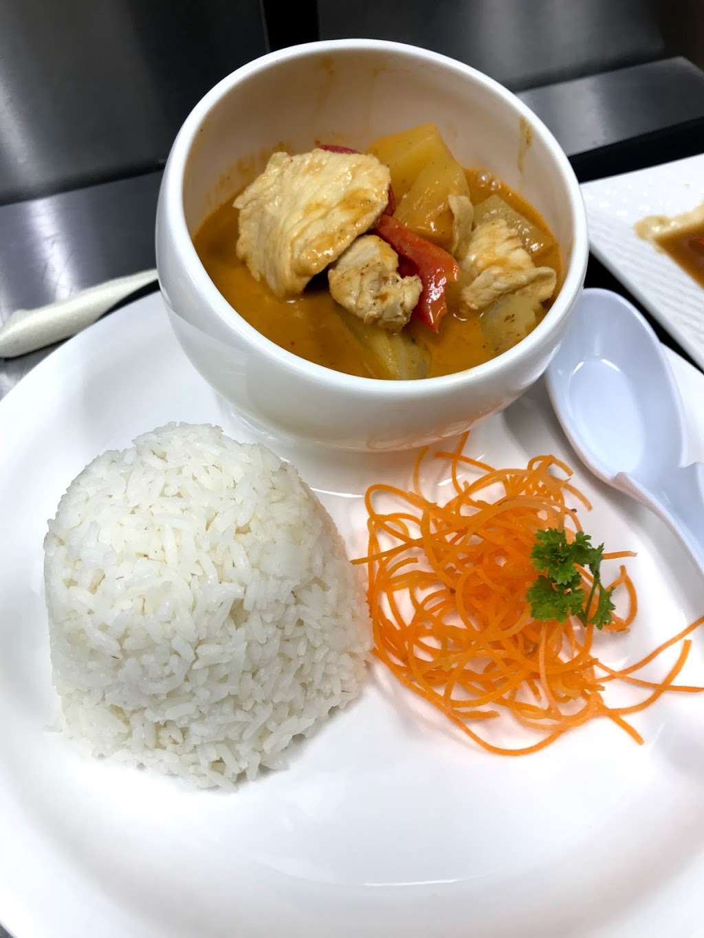 Thai Rainbow | 740 Concourse Cir #102, Middle River, MD 21220 | Phone: (443) 317-8689