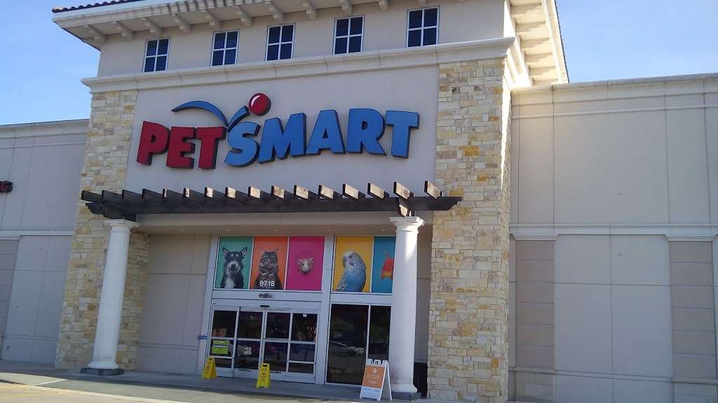 PetSmart | 9718 Katy Fwy, Houston, TX 77055, USA | Phone: (713) 932-9909