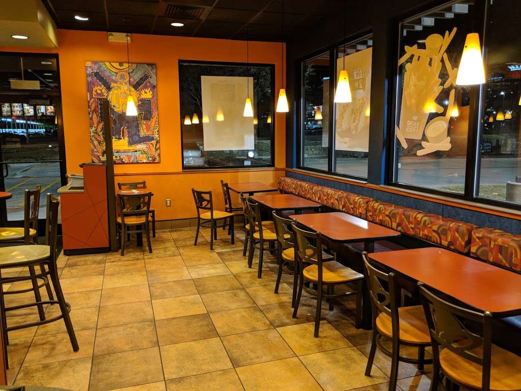 Taco Bell | 15208 Montfort Dr, Dallas, TX 75254, USA | Phone: (972) 918-3560