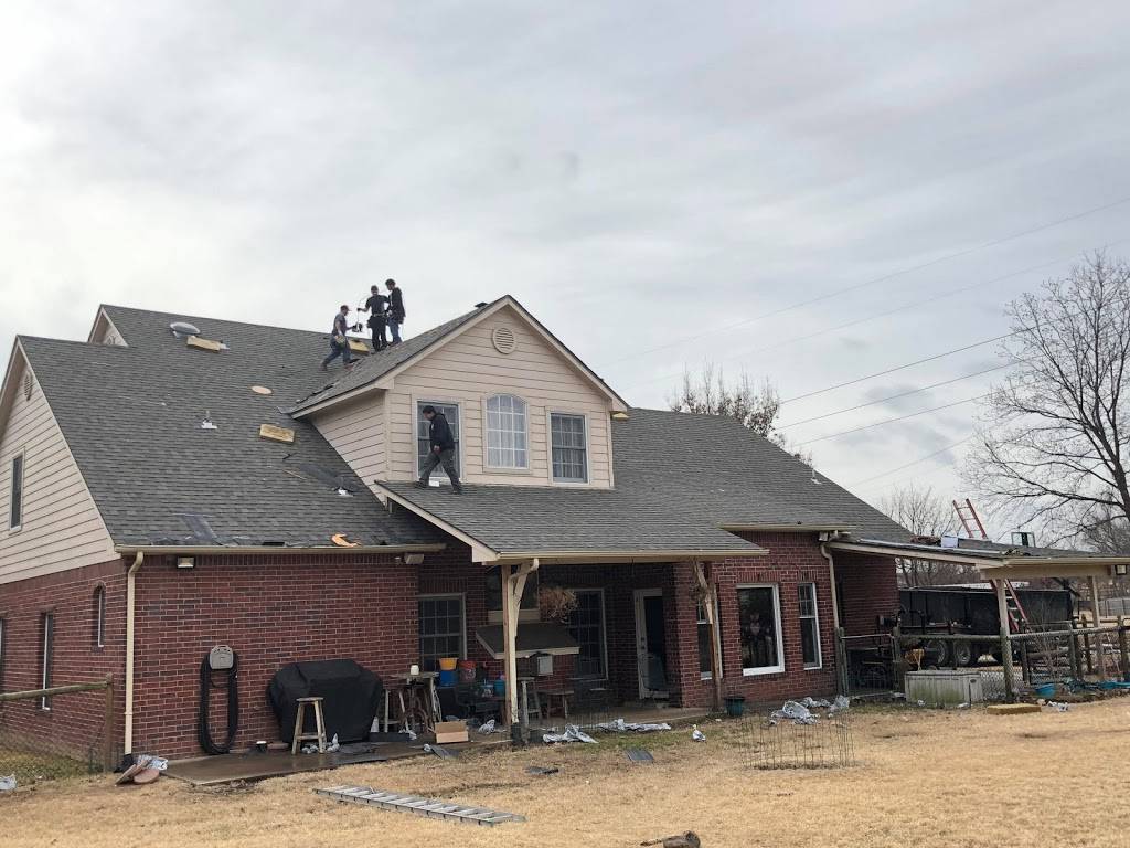 Tulsa Roofing | Roof Replacement & Repair Roofing Contractors in | 1430 E 4th St, Tulsa, OK 74120, USA | Phone: (918) 992-3958