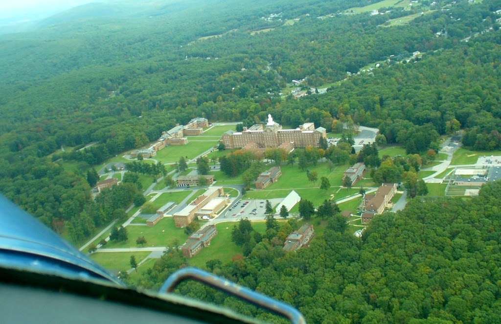 Winchester Regional Airport (OKV) | 491 Airport Rd, Winchester, VA 22602, USA | Phone: (540) 662-5786