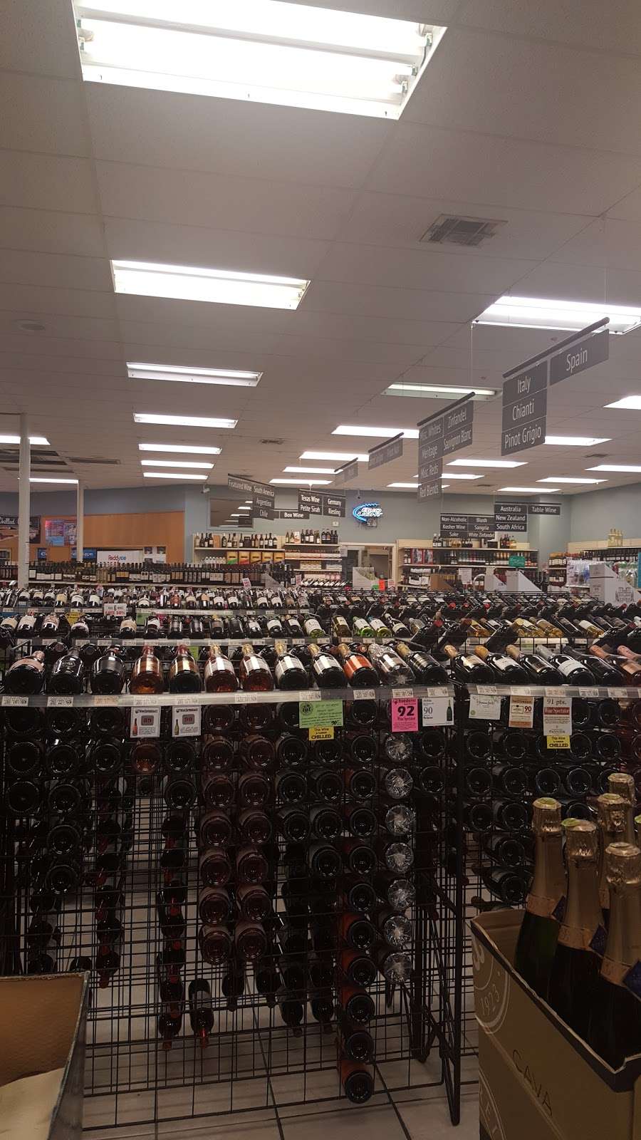 Specs Wines, Spirits & Finer Foods | 12901 Queensbury Ln, Houston, TX 77079, USA | Phone: (713) 467-5515