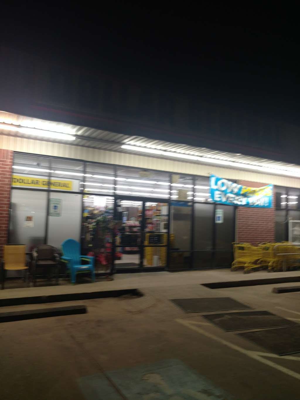 Dollar General | 18350 E, TX-105, Cleveland, TX 77328, USA | Phone: (281) 659-2915