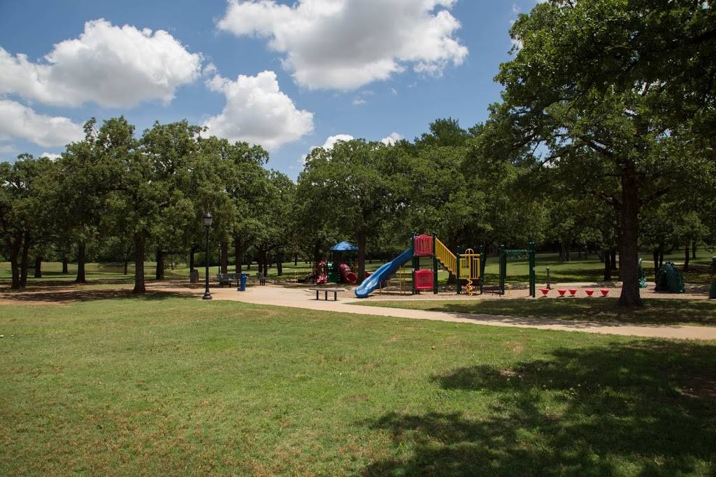 Allan Saxe Park | 3501 Curry Rd, Arlington, TX 76001, USA | Phone: (817) 459-5474