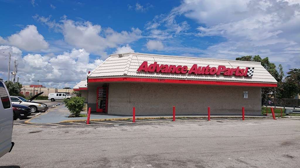 Advance Auto Parts | 1203 Palm Beach Lakes Blvd, West Palm Beach, FL 33401 | Phone: (561) 804-9680