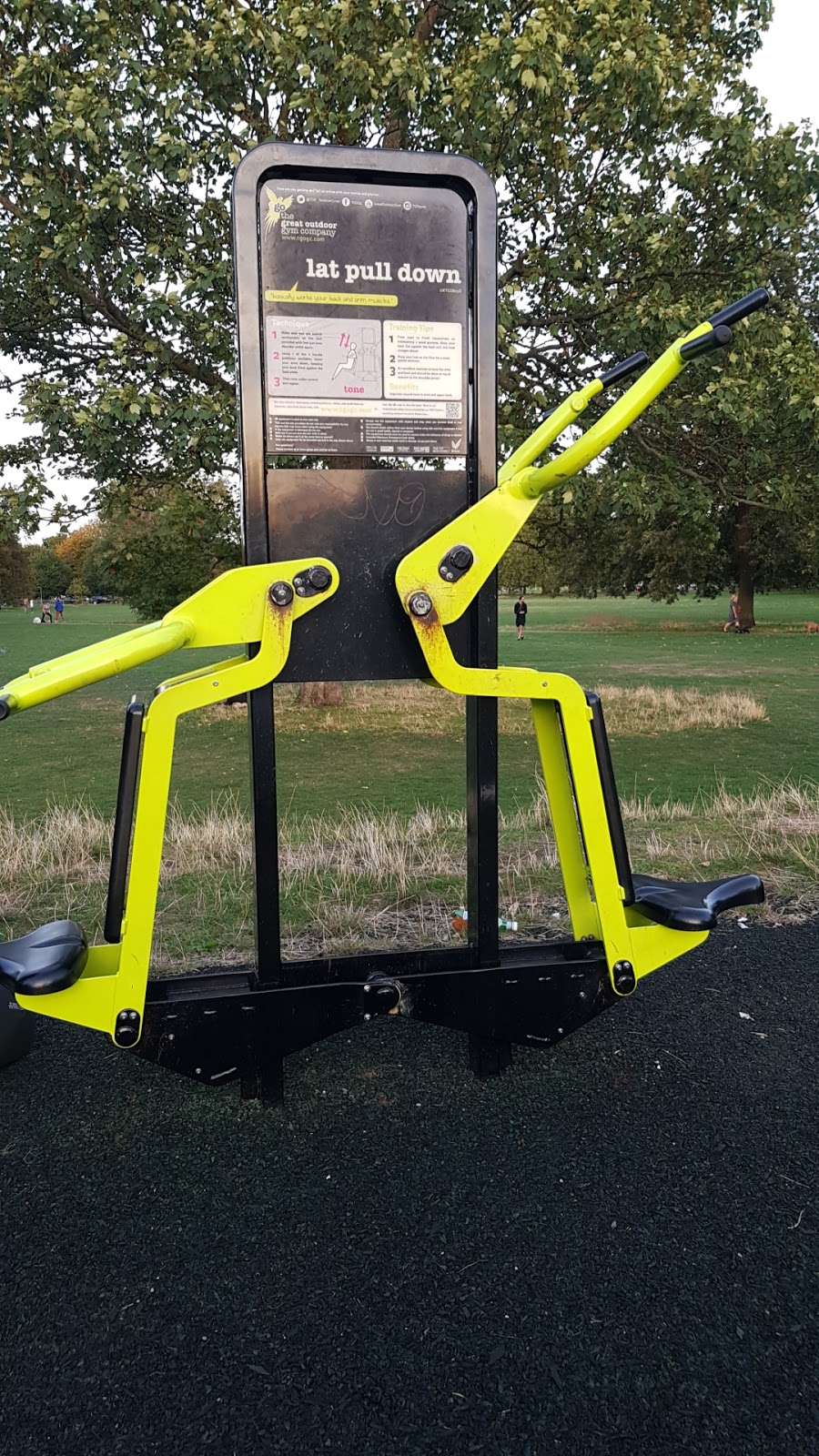 Outdoor gym | London SW4 9SL, UK