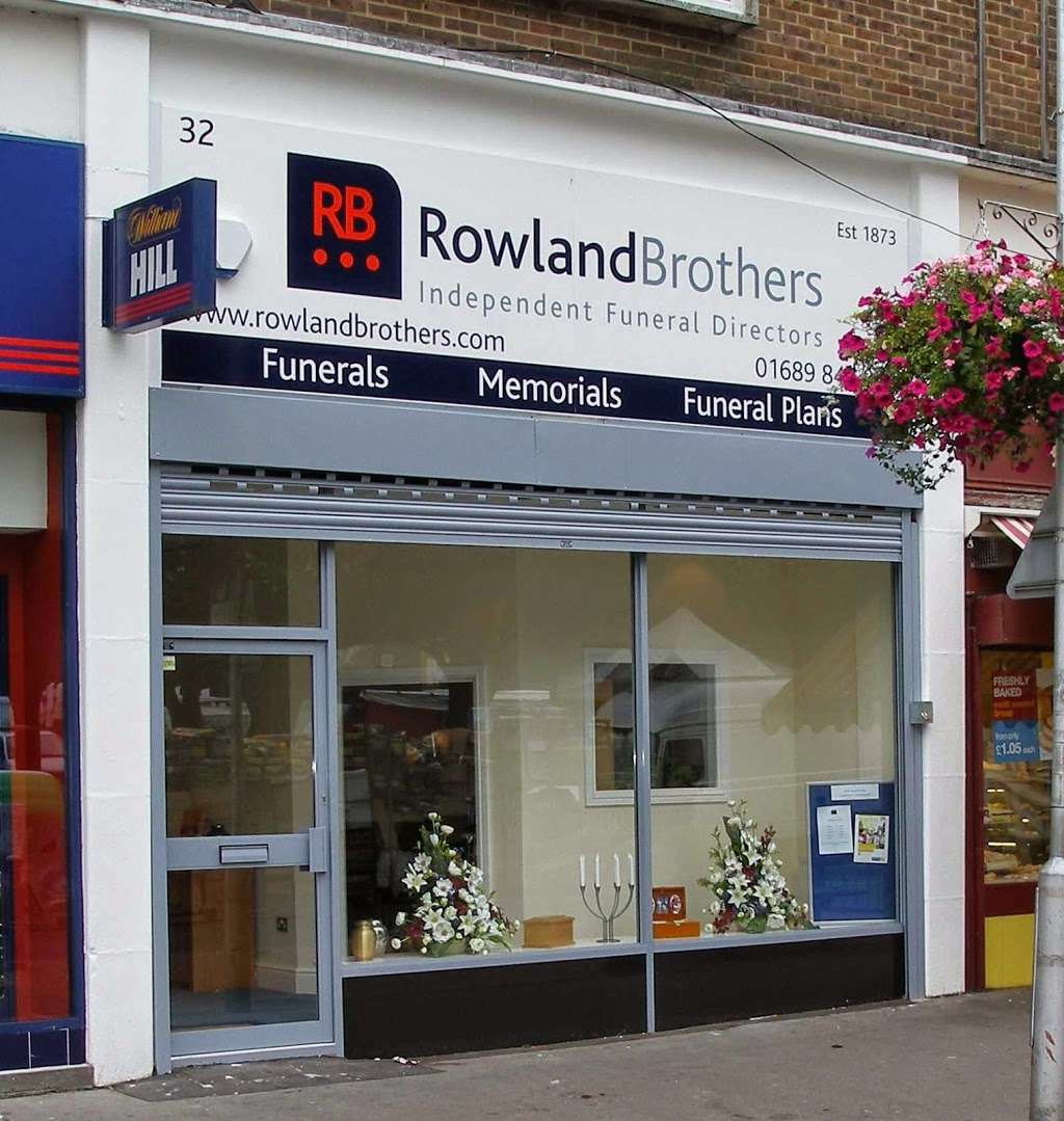 Rowland Brothers Funeral Directors & Memorial Masons - New Addin | 32 The Parade, New Addington, Croydon CR0 0JD, UK | Phone: 01689 842046