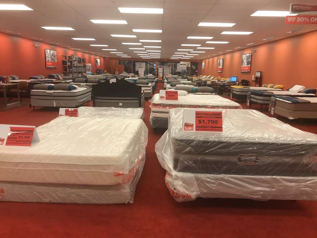 Mattress Firm Edgewater South | 469 River Rd, Edgewater, NJ 07020, USA | Phone: (201) 941-6019