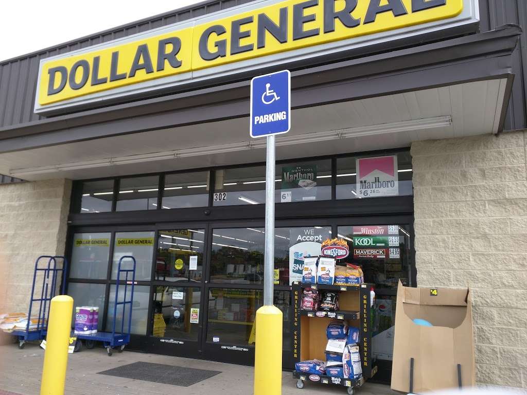 Dollar General | 302 Roseport Rd, Elwood, KS 66024 | Phone: (913) 365-5601