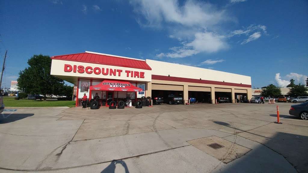 Discount Tire | 7424 FM 1960, Humble, TX 77346 | Phone: (281) 812-0592