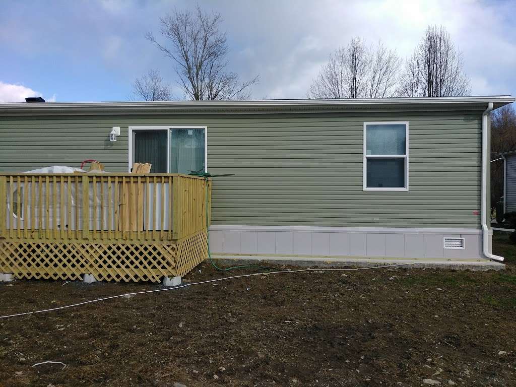 Lakeside Village Mobile Home | 2 Holly Ct, Highland Mills, NY 10930, USA | Phone: (845) 928-6769