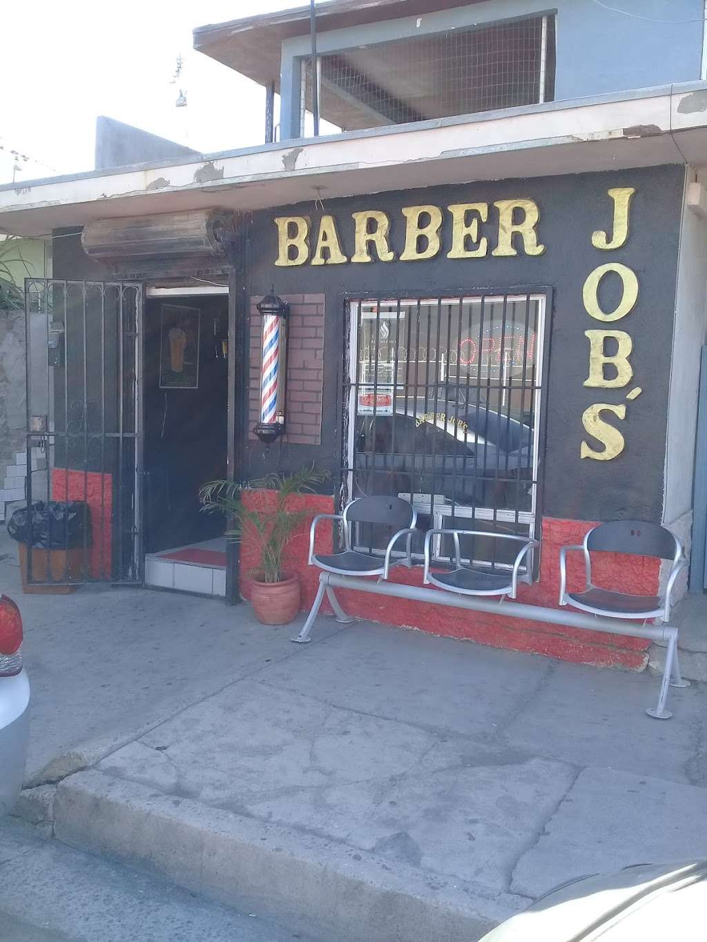 Barber Jobs | Universidadotay, Tijuana, B.C., Mexico